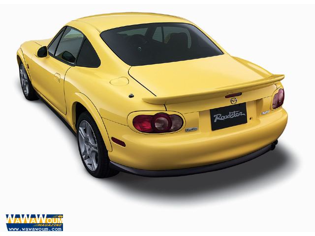 http://wawawoum.imagesford.free.fr/images/japon/mazda/2003_roadster-coupe_6.jpg